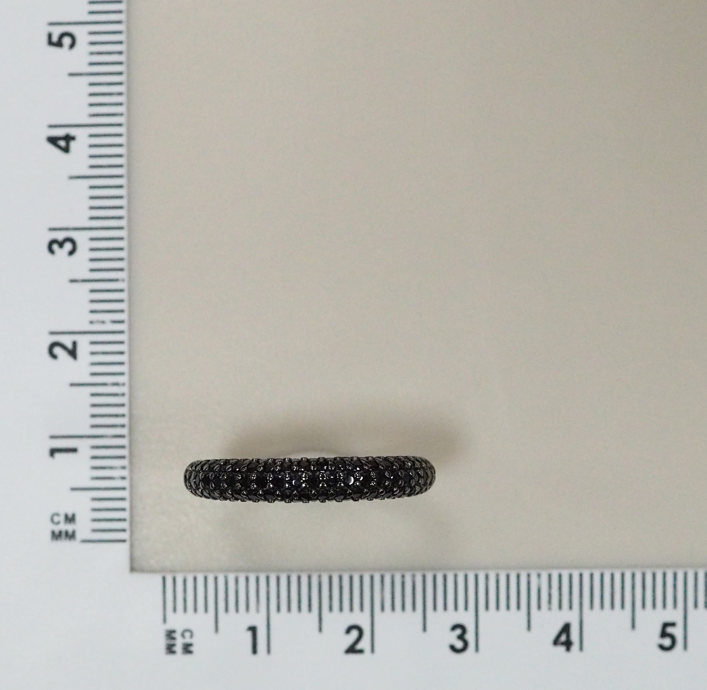 Серебряное кольцо со шпинелью